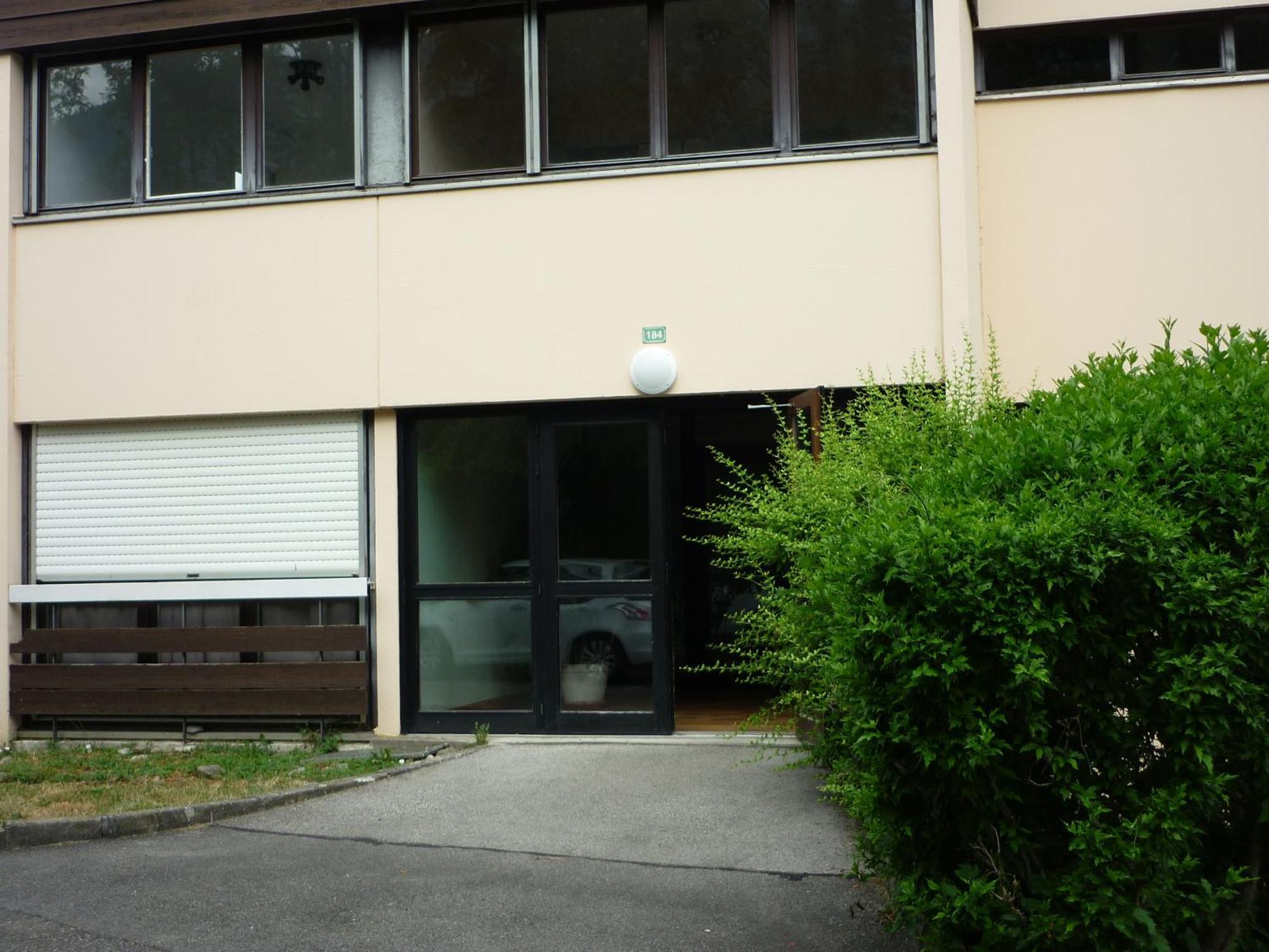 Amolinnes F2 5mn Douane Croix De Rozon 20mn Geneve Apartment
